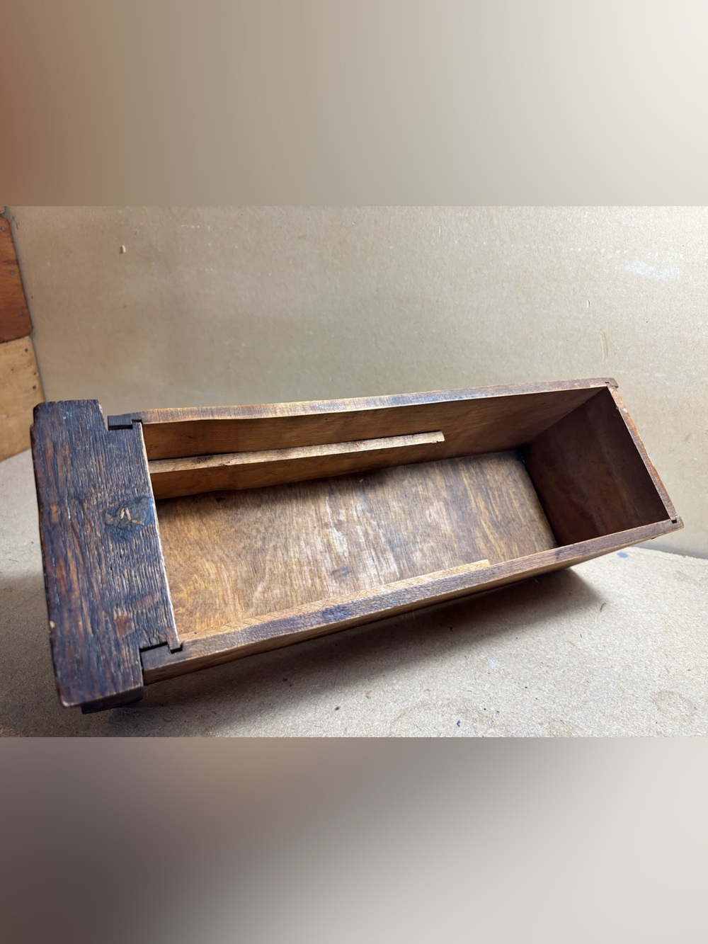 Vintage sewing machine drawer - Picture 6 of 11